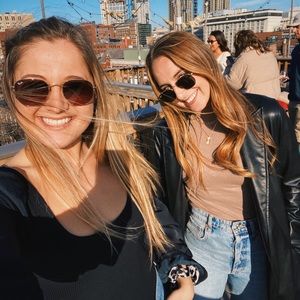 Meet your Posher, Maria